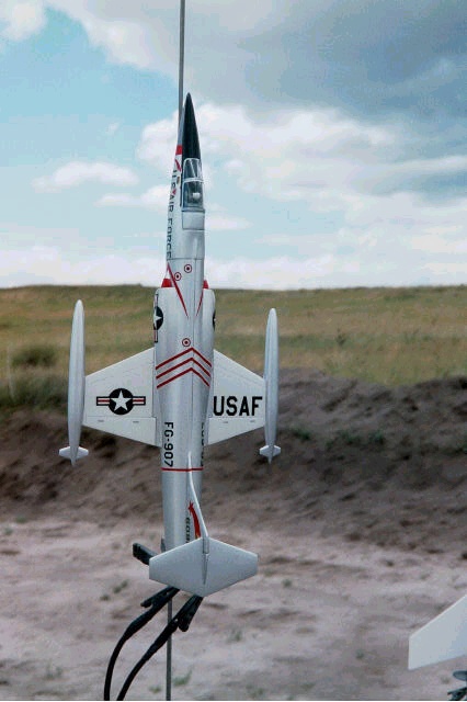 f104.jpg