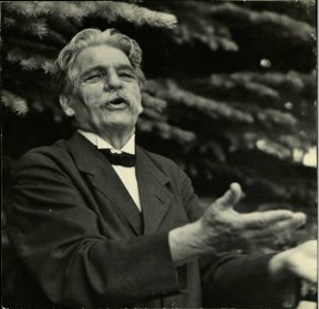 Albert Schweitzer in Aspen, Colorado (LIFE Magazine picture)