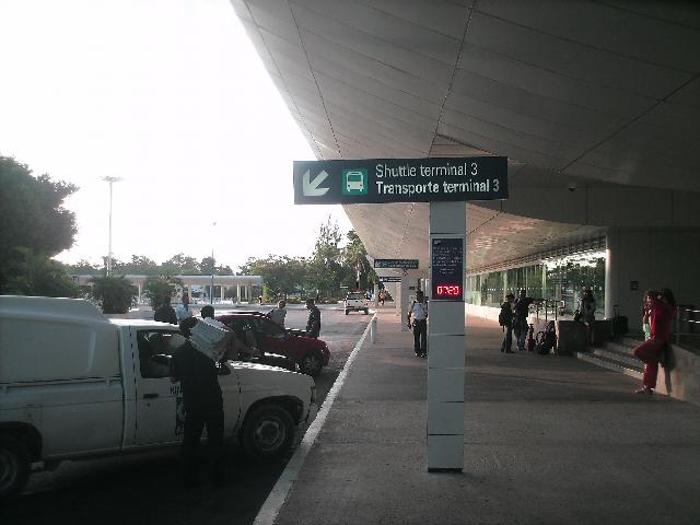 Cancun Terminal 2 Left